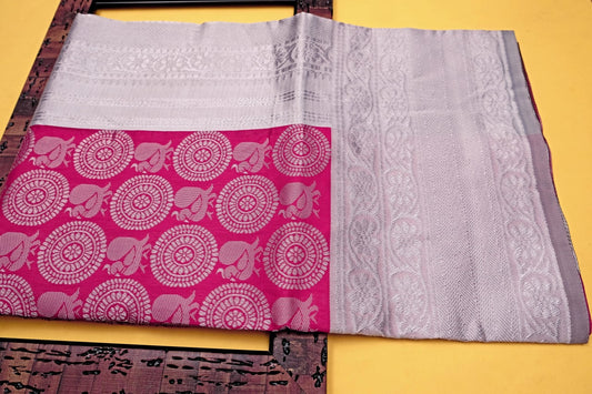 Ethnic Junctions Women's Beautiful Art Silk Jacquard Border Sari Unstitched Running Blouse